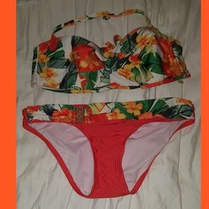 Gianni Bini Hawaiian Bikini